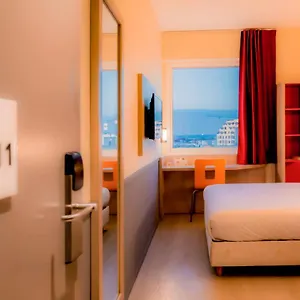 2* فندق Premiere Classe Centre